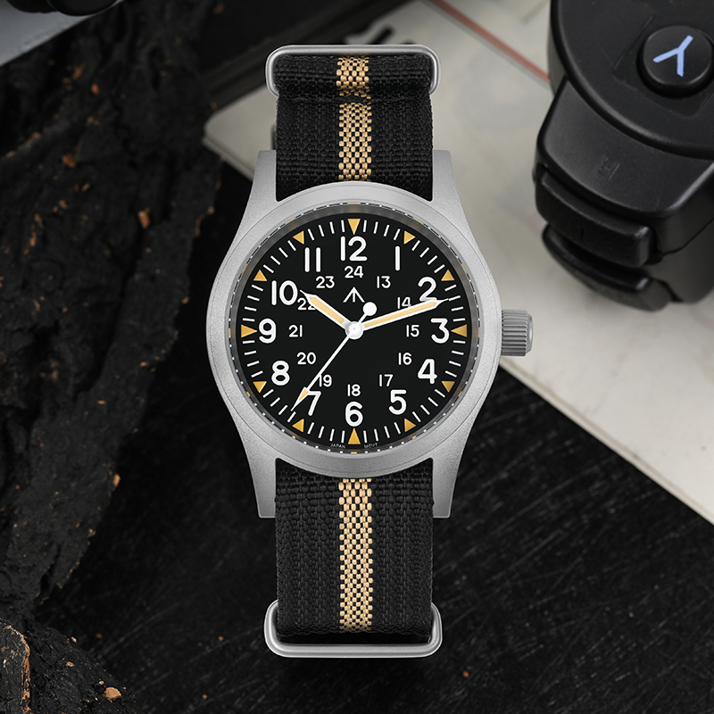 Militado ML05 Vintage horloge  - Smartwatch Nexus recensie en prijs